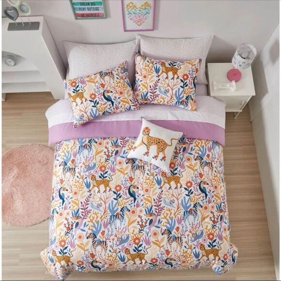 Wild Ones 6-Pc. Twin or 8pc full Comforter Set - Picture 8 of 9